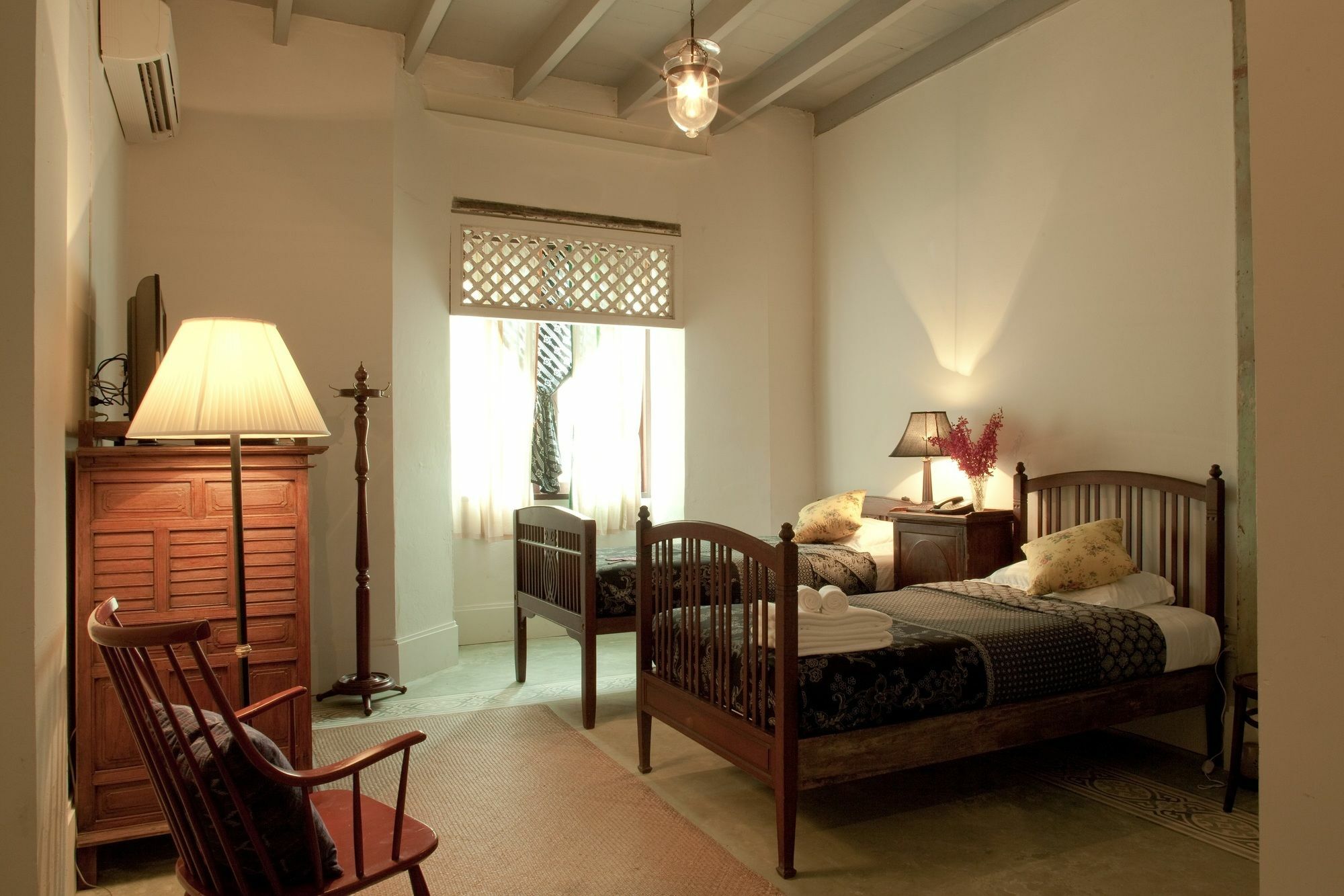 בנגקוק The Asadang Bed And Breakfast מראה חיצוני תמונה
